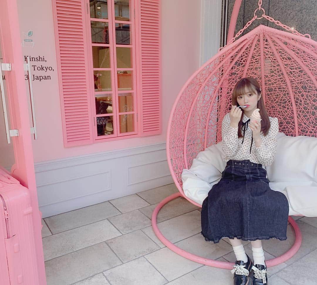飯野雅さんのインスタグラム写真 - (飯野雅Instagram)「大好きなアイス❤️ #pink #ピンク #アイス #紅茶 #錦糸町」4月16日 23時11分 - biichan_
