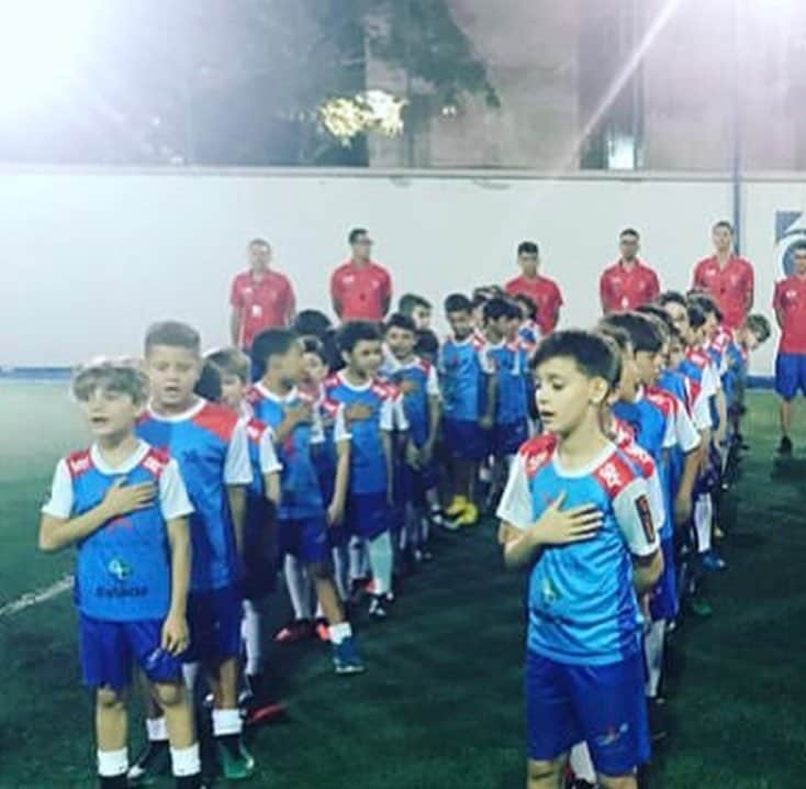 ジーコさんのインスタグラム写真 - (ジーコInstagram)「Escola de Futebol Zico 10 em Vitoria,comandada pelo meu amigo Eliton Perini,fazendo o 2’ Torneio Interno.Vamos la garotada.Boa sorte e sucesso e não esqueçam de respeitar as regras do jogo.」4月16日 23時22分 - zico