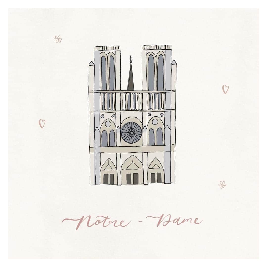 Olivia Burtonさんのインスタグラム写真 - (Olivia BurtonInstagram)「Sending all our love to Paris at this heartbreaking time 💗 #NotreDame」4月16日 23時31分 - oliviaburtonlondon