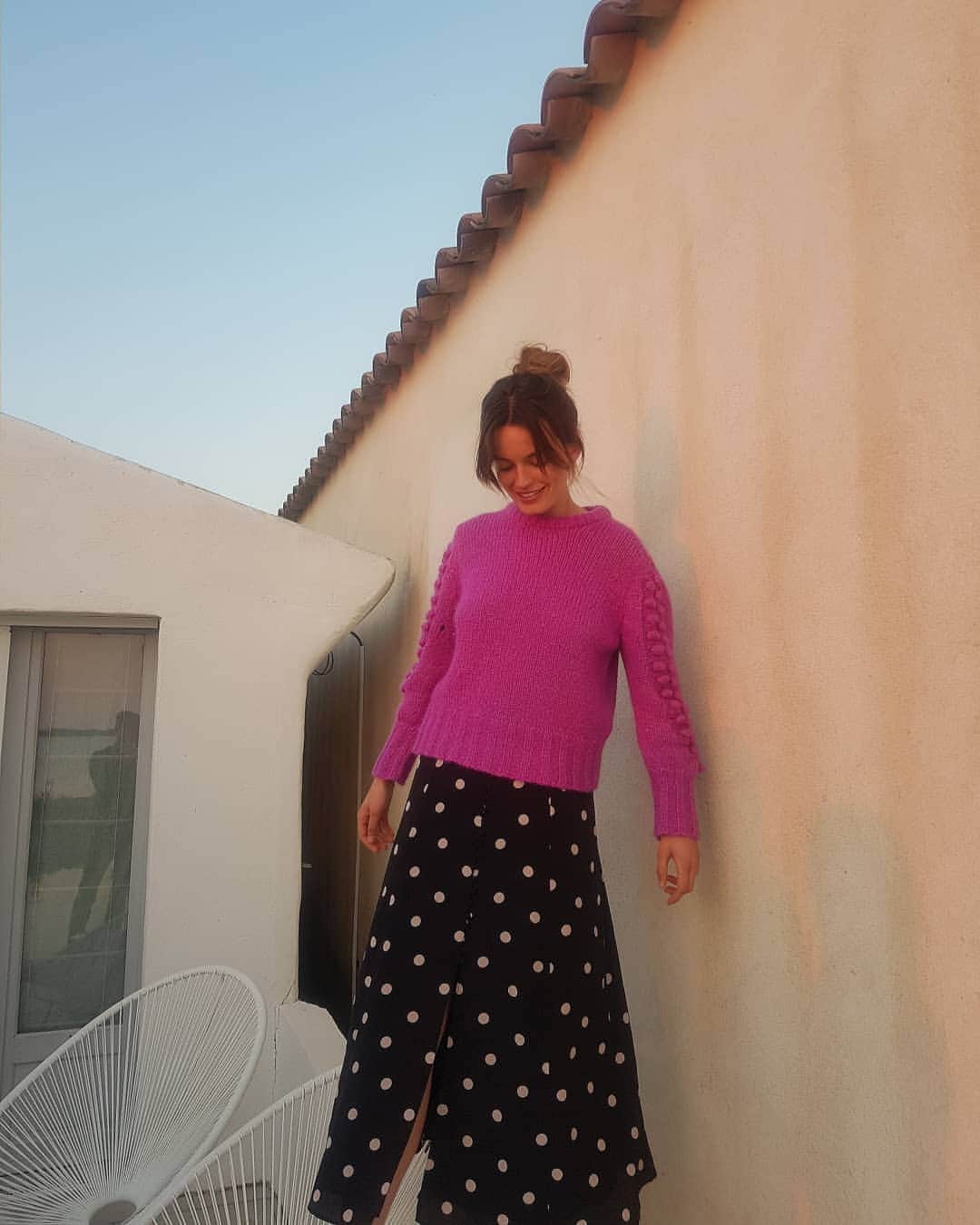 のインスタグラム：「Golden days spent basking in the sun with my true loves 💛」