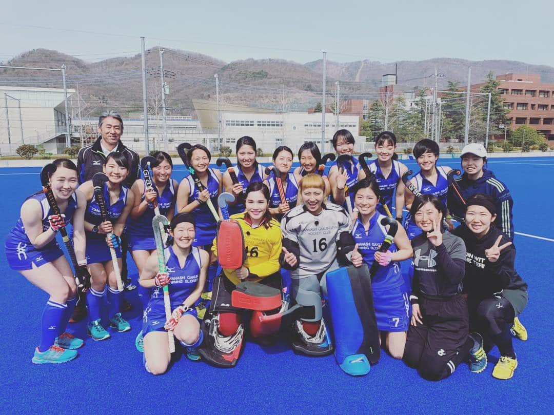 平野ノラさんのインスタグラム写真 - (平野ノラInstagram)「部活めしでした🍚 🏑🏑🏑🏑🏑🏑🏑🏑🏑🏑🏑🏑🏑🏑 #丸山桂里奈 ちゃん #山梨学院大 #グラウンドホッケー #平野ノラ #ボンビーガール #ありがとうございました #okバブリー」4月16日 23時54分 - noranoranora1988