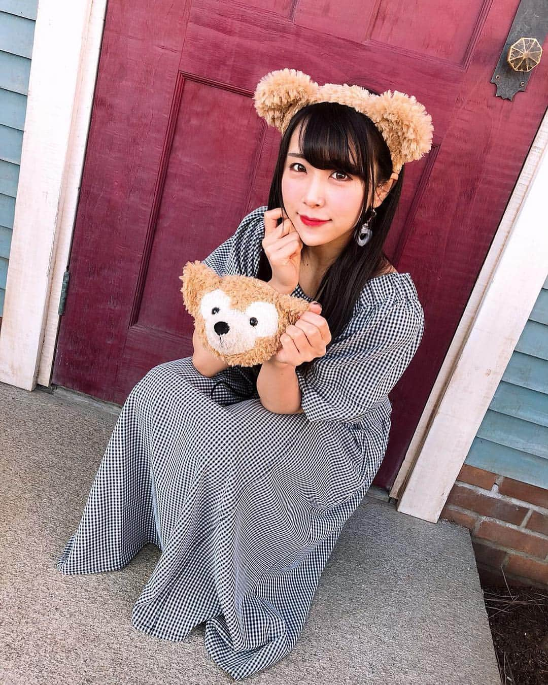 熊本美和さんのインスタグラム写真 - (熊本美和Instagram)「おやくま🐻 . . #おやすみ #goodnight #🌙 #おやくま #日々の出会いに感謝 #バクステ外神田一丁目 #いっちょめ #熊本美和 #miwakumamoto  #アイドル #idol #일본 #아이돌 #アイドルボウラー #Pリーガー #プロボウラーになりたい #instagood #followme #kawaii #makeup #beauty #黒髪 #tds #東京ディズニーシー #ダッフィー #snidel #赤い扉 #すきぴ」4月16日 23時58分 - miwa_babyb