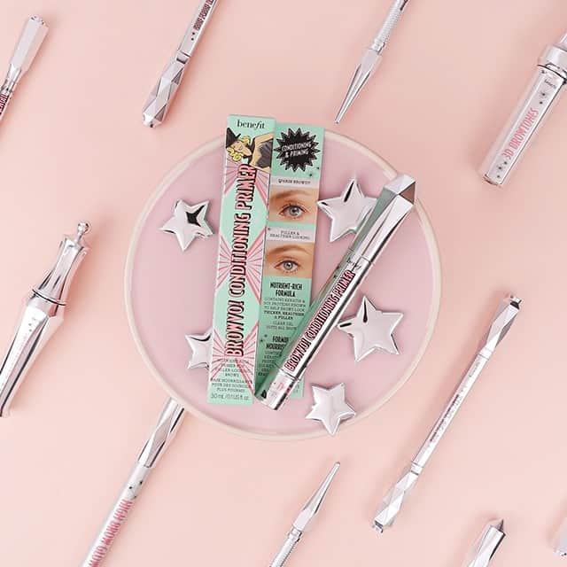 Benefit Cosmetics UKさんのインスタグラム写真 - (Benefit Cosmetics UKInstagram)「It’s a brow RE-appearing act with this nutrient-rich eyebrow primer! 💖 Apply this beauty everynight before you go to sleep... You can thank us later 😉 #browvo #primer #benefit #benefitbrows #beauty . . . 📷 Image Description: Browvo conditioning primer on a pink background」4月17日 0時00分 - benefitcosmeticsuk
