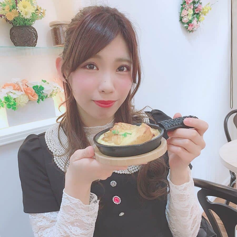 斉藤めぐさんのインスタグラム写真 - (斉藤めぐInstagram)「. . この前食べたフレンチトースト🍳💕 万松寺通りにある紅茶の専門店 カリーノオルソさんのものだよ！ ふわふわしっとりで幸せな気分になれました🤤💓 卵感が強かった〜🥚 . #大須 #大須商店街 #大須スイーツ #万松寺通り #紅茶専門店 #紅茶カフェ #カリーノオルソ #carinoorso #フレンチトースト #メープル」4月17日 0時13分 - megusaitou