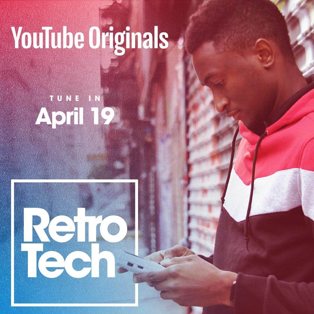 マーケス・ブラウンリーさんのインスタグラム写真 - (マーケス・ブラウンリーInstagram)「Alright so it's been 30 years since the original Game Boy came out... and I'd never actually used one. Until now. Brace yourselves for Retro Tech, my new YouTube Original special that explores a piece of classic tech. Coming April 19th!」4月17日 0時08分 - mkbhd