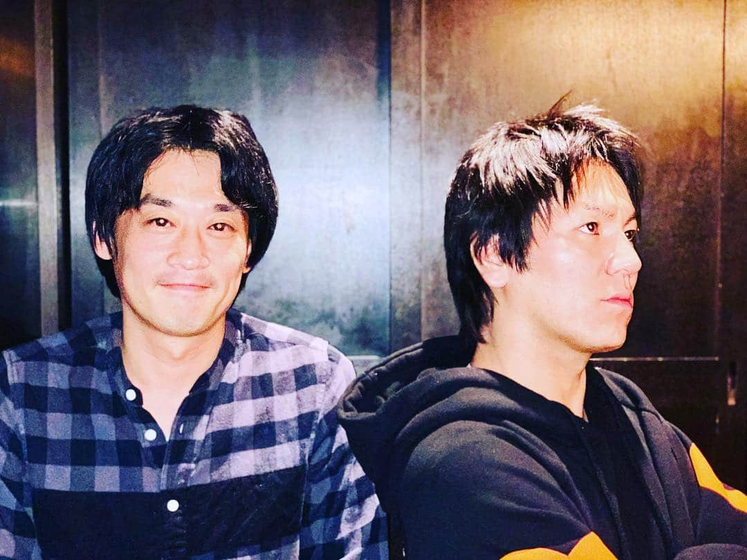 品川祐さんのインスタグラム写真 - (品川祐Instagram)「仲良くしなさい。 #ポン村上 #英孝ちゃん」4月17日 0時45分 - shinashina0426