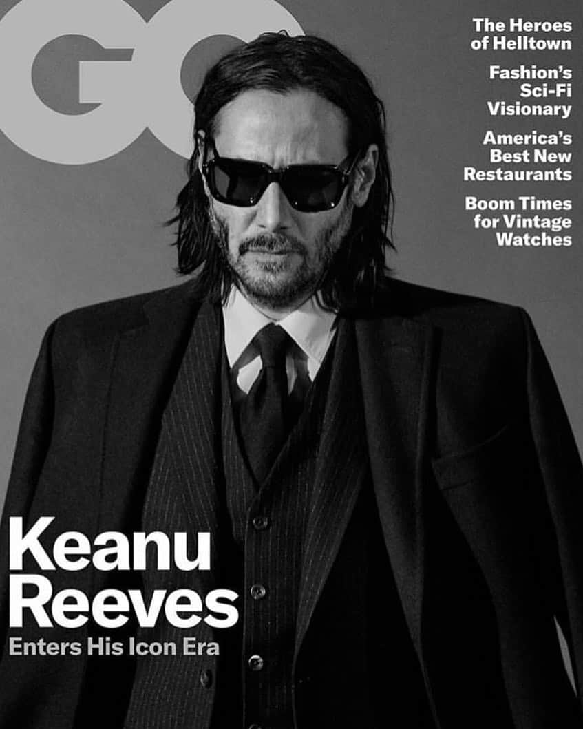 のインスタグラム：「Hollywood Legend, Keanu Reeves, looking sharp on the cover of the May @gq USA in Chester Barrie.  Issue available soon. . . . . #KeanuReeves #GQ #ChesterBarrie #newgq #CBstyle #SavileRow #tailoring#menswear #suit #mensfashion #style#chesterbarrie #Britishfashion #thematrix #actor #gqcover #usa」