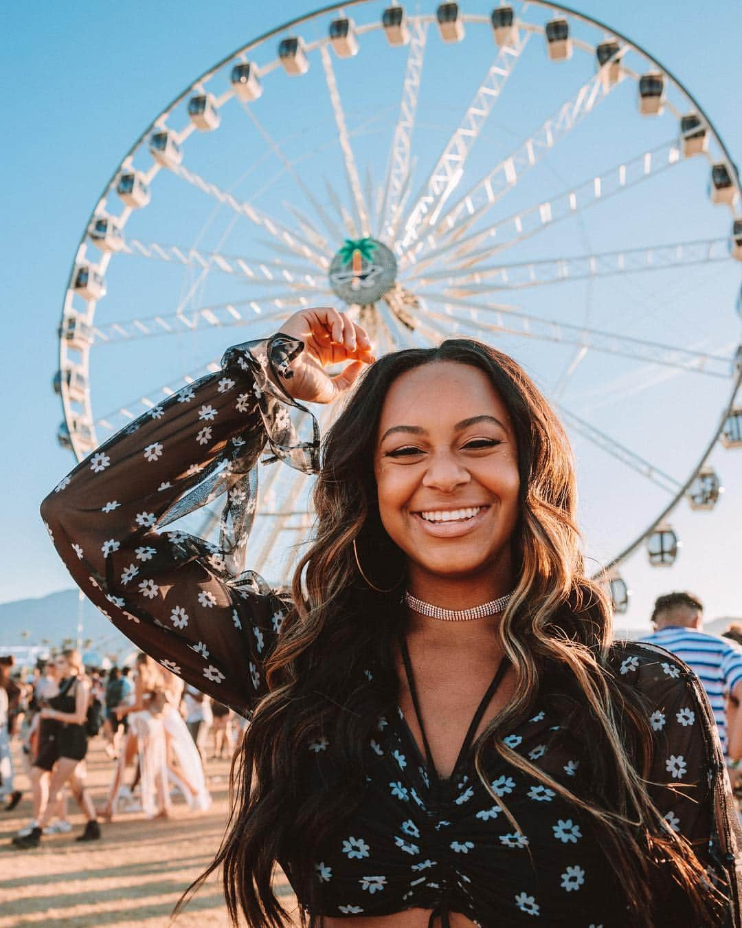 Nia Sioux Frazierさんのインスタグラム写真 - (Nia Sioux FrazierInstagram)「Coachella might be over but I’m still dancing 💃🏽 what music festival should I go to next? 📸 @bryant」4月17日 2時33分 - niasioux