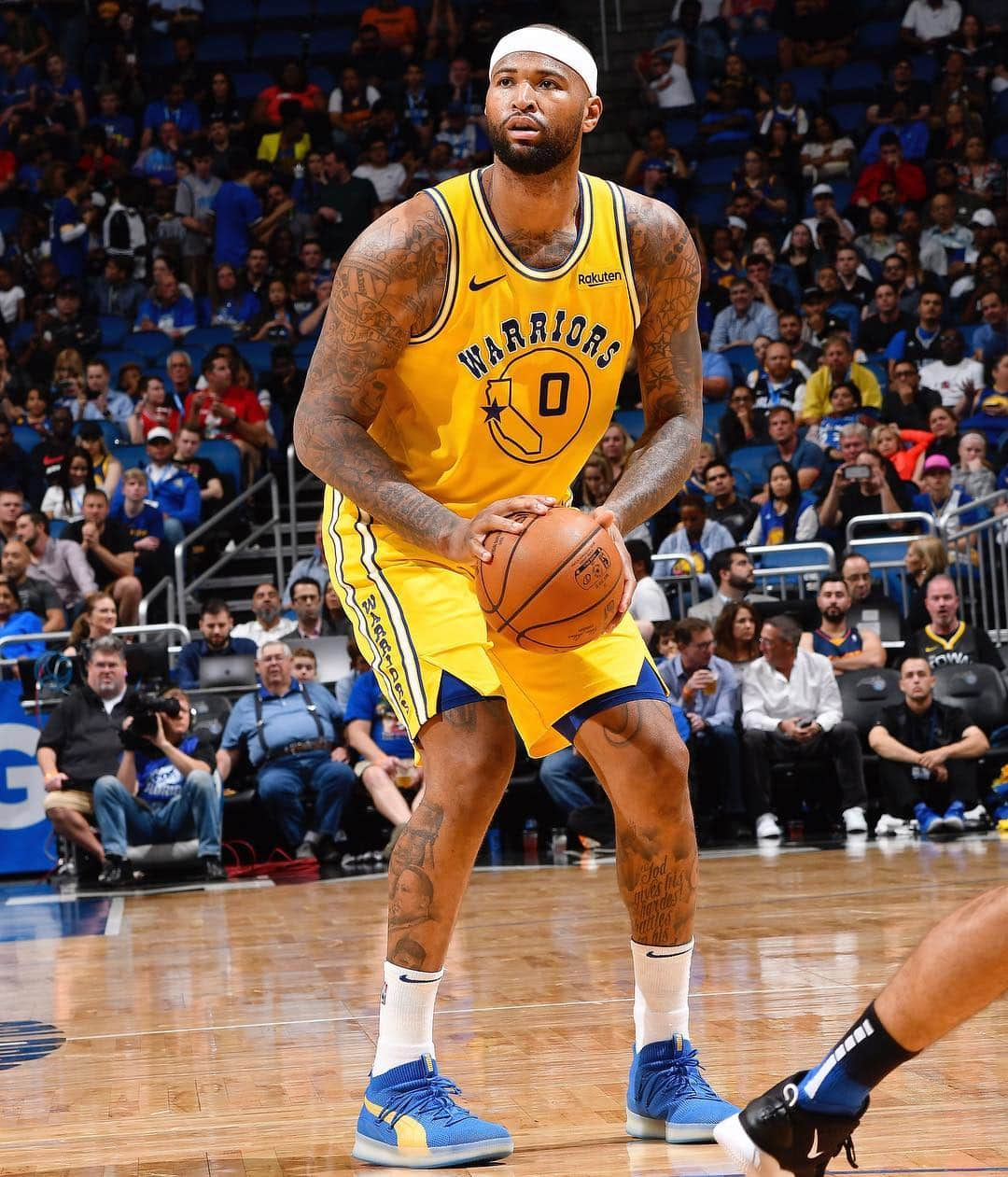 ゴールデンステート・ウォリアーズさんのインスタグラム写真 - (ゴールデンステート・ウォリアーズInstagram)「Warriors center DeMarcus Cousins, who exited last night’s Game 2 against the Los Angeles Clippers with 8:09 remaining in the first quarter, underwent an MRI exam earlier this morning in the Bay Area.  The MRI confirmed that Cousins has suffered a torn left quadriceps muscle. The injury will sideline Cousins indefinitely and he will begin rehabilitation immediately.」4月17日 4時43分 - warriors