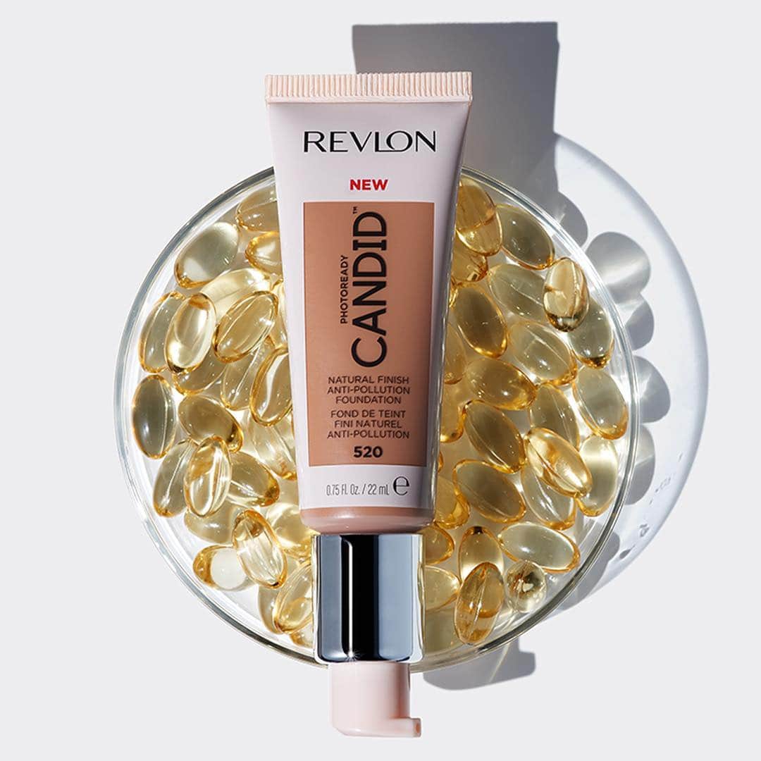 Revlonさんのインスタグラム写真 - (RevlonInstagram)「Take your vitamins❗️💊 . Our #RevlonCandid Foundation contains #VitaminE, an antioxidant that helps protect your skin from the elements.  #Revlon #foundation #cleanbeauty」4月17日 5時58分 - revlon