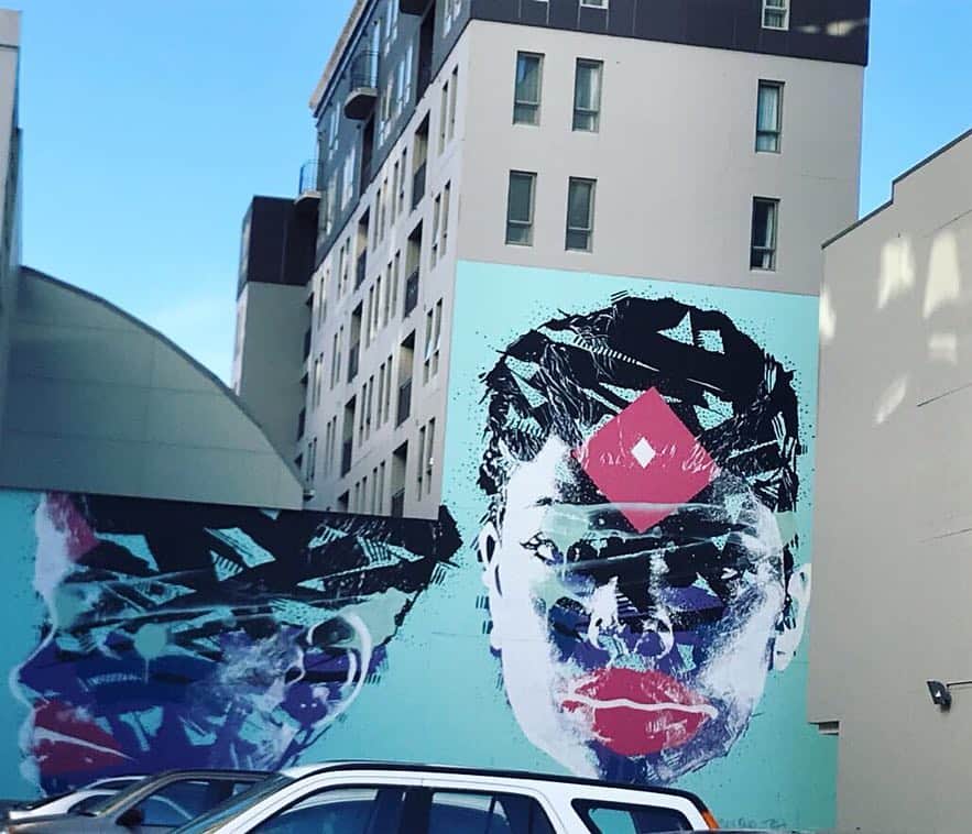 ドーキンズ英里奈さんのインスタグラム写真 - (ドーキンズ英里奈Instagram)「👄⚡️⚡️ ㅤ クライストチャーチの壁画たち ㅤ 街のあちらこちらに、スプレーアート？ 大きな絵があって、 街を明るくしていました☺️💕 ㅤ ㅤ #Christchurch #christchurchart  #クライストチャーチ #ニュージーランド #壁画 #スプレーアート #ストリート系」4月17日 6時15分 - erinadawkins