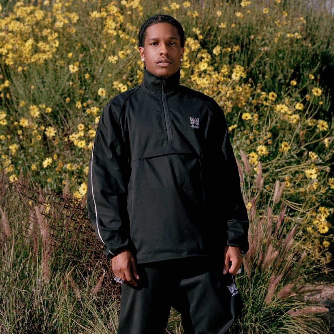 Freshnessさんのインスタグラム写真 - (FreshnessInstagram)「Needles continues its collaborations with AWGE into Spring/Summer ‘19, presenting exclusive colorways of their coveted tracksuit sets as well as accompanying hoodies and half-zip pullovers. Releasing Saturday, April 20th. Did @asaprocky outdo himself this time around? #freshnessmag」4月17日 6時32分 - freshnessmag