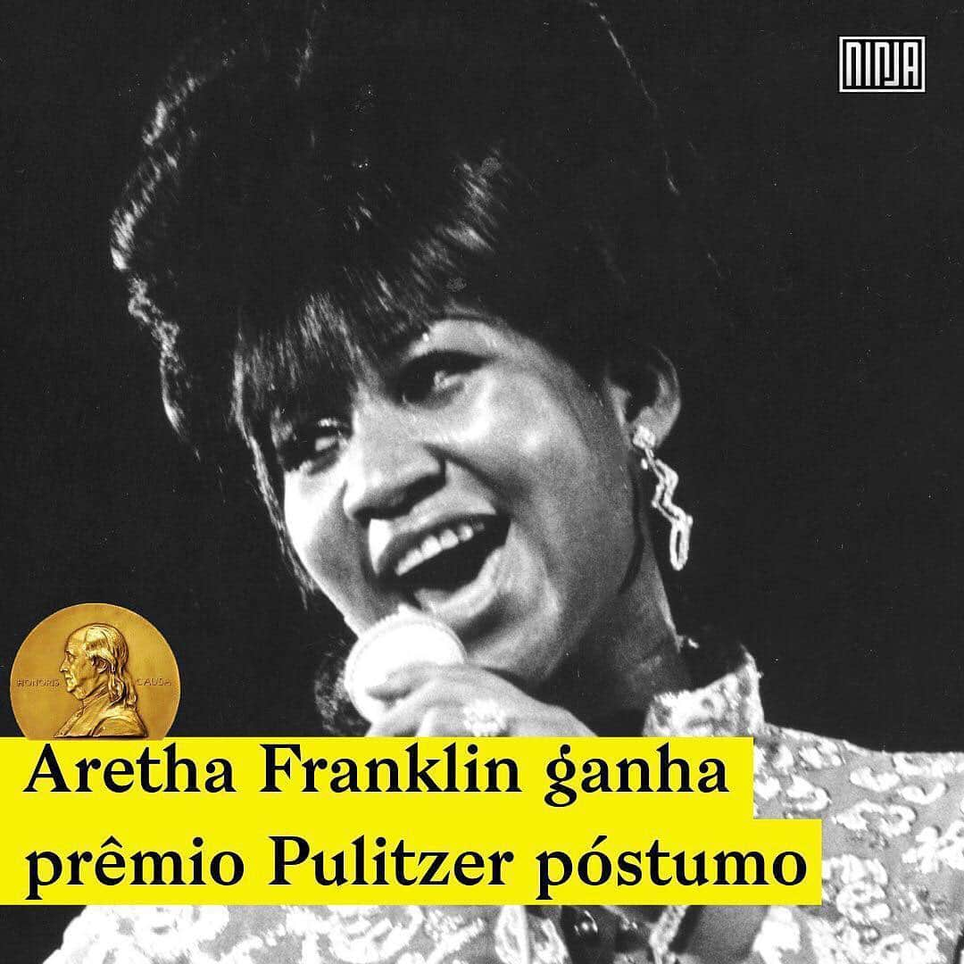 Tais Araújoさんのインスタグラム写真 - (Tais AraújoInstagram)「Aretha Franklin🖤 #Repost @midianinja Quase um ano após sua morte, Aretha Franklin ganhou um prêmio Pulitzer por sua contuibuição à música e cultura. Ela foi anunciada como vencedora na última segunda, 15, e exaltada por sua "incrível contribuição à música e cultura americanas por mais de cinco décadas". Aretha Franklin, conhecida como a Rainha do Soul, é considerada a maior cantora de todos os tempos segundo a Rolling Stone. Mulher negra, foi ícone da soul music, mas também cantou rock, blues, jazz, pop e até ópera. Sua voz foi chegou a ser considerada um fenômeno natural e 1987 se tornou a primeira mulher a entrar no Salão da Fama do Rock and Roll.  #ArethaFranklin #Pulitzer」4月17日 6時51分 - taisdeverdade