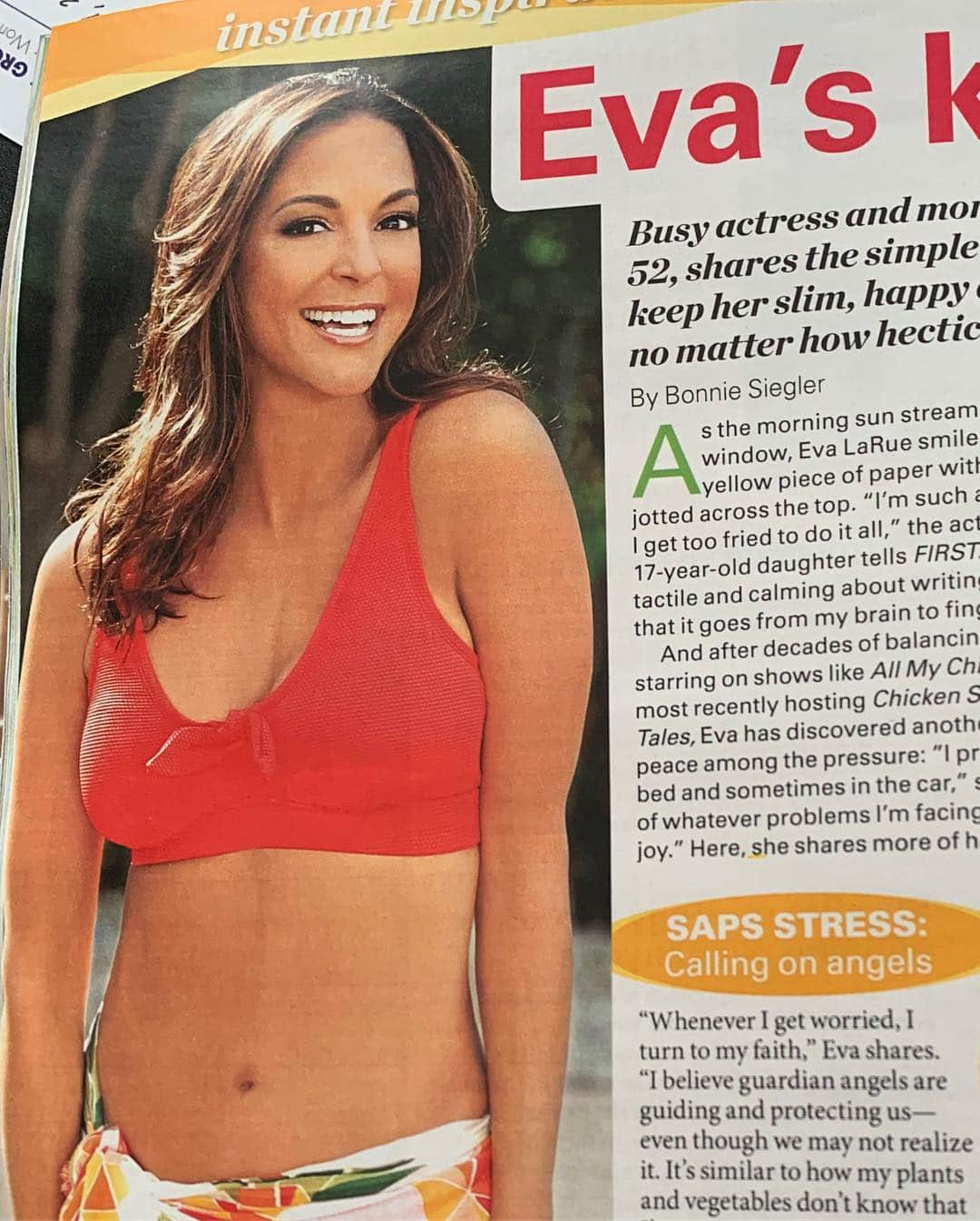 さんのインスタグラム写真 - (Instagram)「Yaaay! My @firstmag just hit the stands! #imsoexcited Thank Youuuuu @russell.baer and @11turkey 😘@chickensoupsoul #animaltales #ﬁtness ❤️ my hair & makeup by @beauty_by_hidi &  @ianscottdorey」4月17日 7時28分 - evalarue