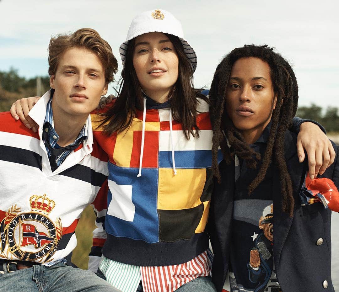 Polo Ralph Laurenさんのインスタグラム写真 - (Polo Ralph LaurenInstagram)「The new nautical: bold crests, regatta-inspired graphics, and layered stripes. . Shop new arrivals through bio link. . #PoloRLStyle」4月17日 8時04分 - poloralphlauren