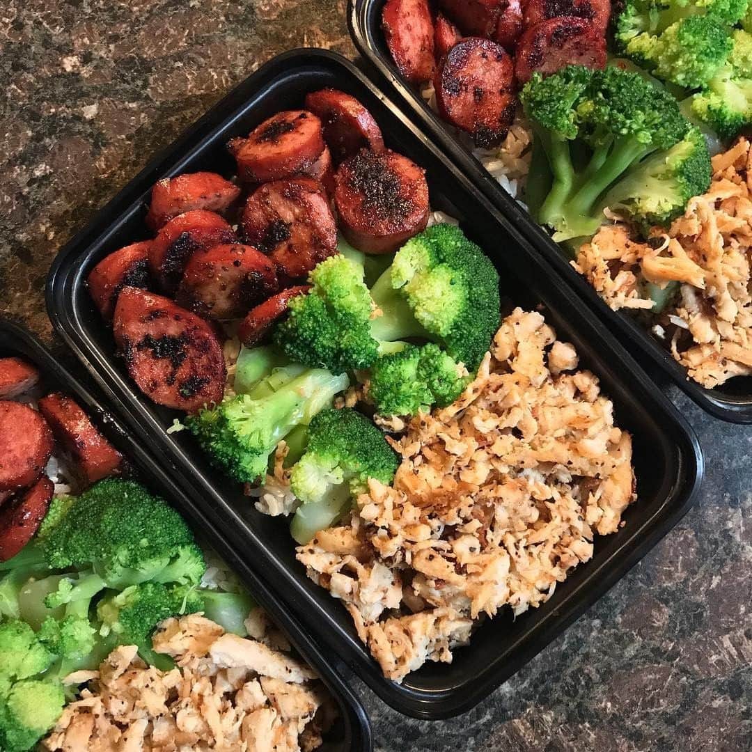 Flavorgod Seasoningsさんのインスタグラム写真 - (Flavorgod SeasoningsInstagram)「🚨MEAL PREPPING - Add delicious flavors to your meals!🚨⁣ -⁣ Meal Prep Seasonings Available here ⬇️⁣ Click link in the bio -> @flavorgod⁣ www.flavorgod.com⁣ .⁣ By @kdub1472⁣ -⁣ Flavor God Seasonings are:⁣ 💥ZERO CALORIES PER SERVING⁣ 🌿Made Fresh⁣ 🌱GLUTEN FREE⁣ 🔥KETO FRIENDLY⁣ 🥑PALEO FRIENDLY⁣ ☀️KOSHER⁣ 🌊Low salt⁣ ⚡️NO MSG⁣ 🚫NO SOY⁣ 🥛DAIRY FREE *except Ranch ⁣ ⏰Shelf life is 24 months ⁣ -⁣ Meal prep by: ⁣ -⁣ -⁣ #food #foodie #flavorgod #seasonings #glutenfree #keto #paleo  #foodporn #mealprep #kosher ⁣」4月17日 8時00分 - flavorgod