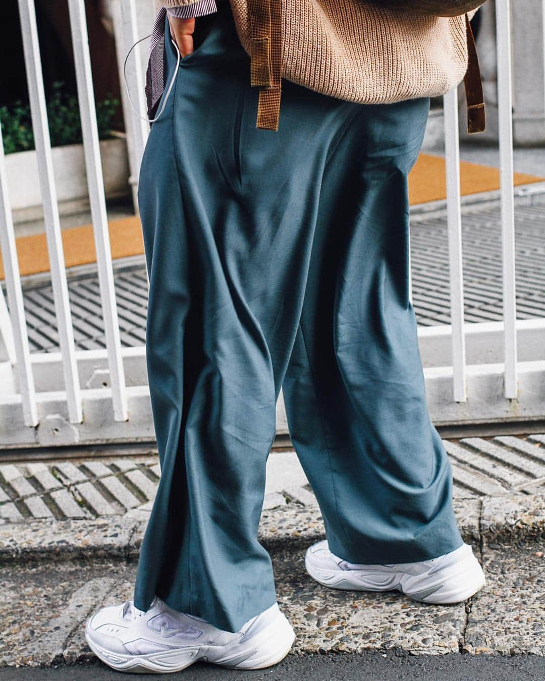 Fashionsnap.comさんのインスタグラム写真 - (Fashionsnap.comInstagram)「【#スナップ_fs】 Name 河野 玲王  Knitwear #Oproject Shirt #HAUD Pants #ETHOSENS Bag #visvim Shoes #nike Cap #Champion  #fashionsnap #fashionsnap_men」4月17日 13時39分 - fashionsnapcom