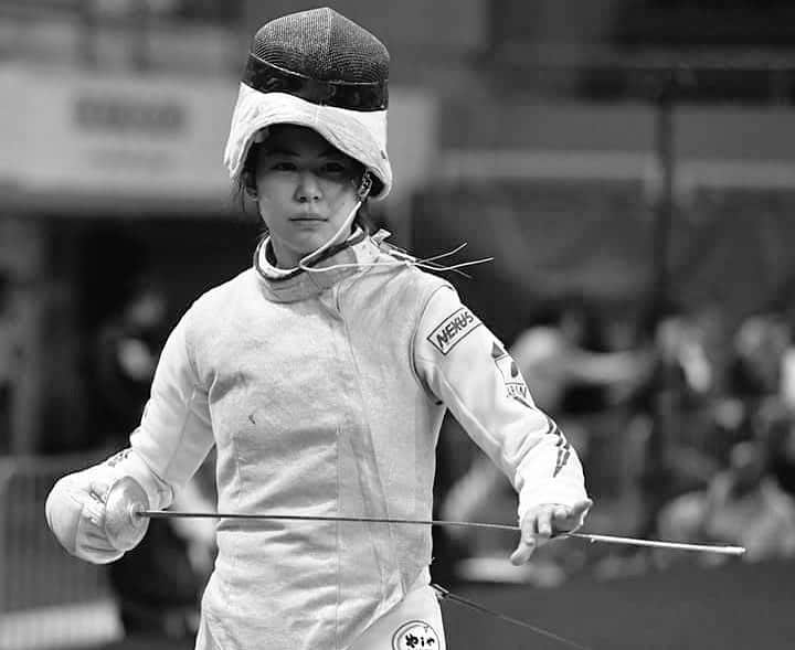 宮脇花綸さんのインスタグラム写真 - (宮脇花綸Instagram)「. 真剣😶 #フェンシング #宮脇花綸 #pbt #fencing #underthemask」4月17日 8時22分 - karinmiyawaki