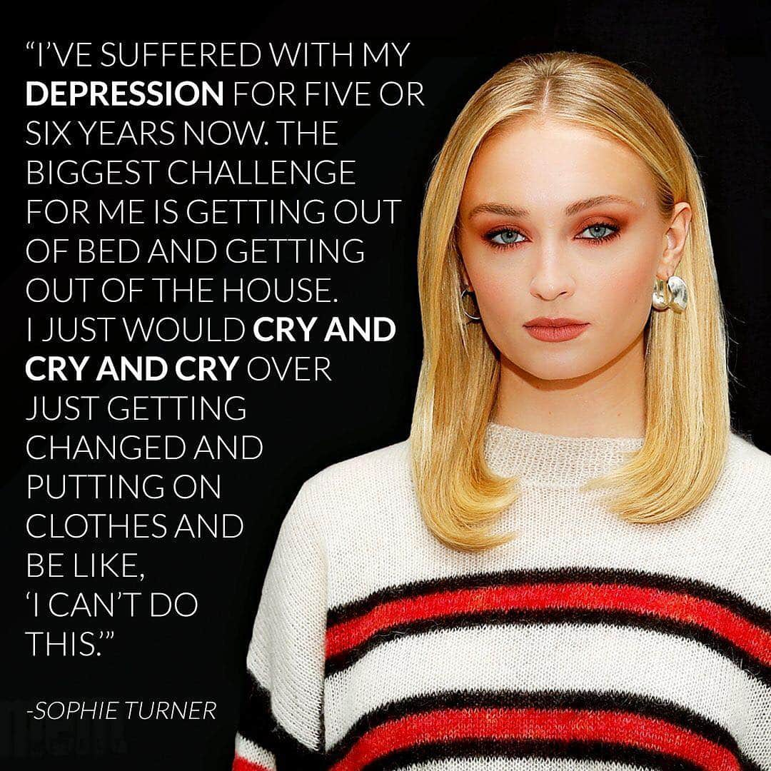 E! Onlineさんのインスタグラム写真 - (E! OnlineInstagram)「Sophie Turner is opening up about her mental health struggles including the times she thought about suicide. Link in bio for how her rise to fame from #GameofThrones came at a price. (📷: Getty Images)」4月17日 8時18分 - enews