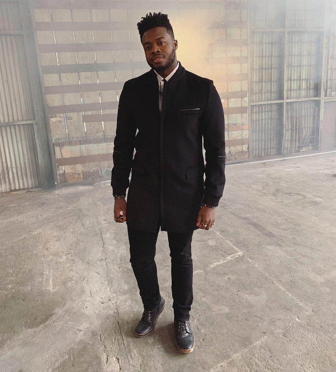 ペンタトニックスさんのインスタグラム写真 - (ペンタトニックスInstagram)「Lookin' good, KO! 😎 | 🔁: ⁦‪@KOlusola‬⁩」4月17日 8時20分 - ptxofficial