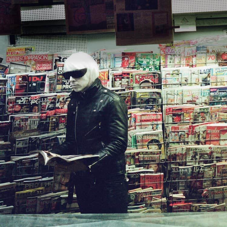 Revolverさんのインスタグラム写真 - (RevolverInstagram)「@drabmajesty’s weirdo New Wave is backed by everyone from Deafheaven to Smashing Pumpkins. The L.A. duo just announced their forthcoming new album ‘Modern Mirror’ and offered up its lead single “Ellipsis” along with its retro VHS-style music video. Check it out on Revolvermag.com. 📸: @mutedfawn」4月17日 8時23分 - revolvermag