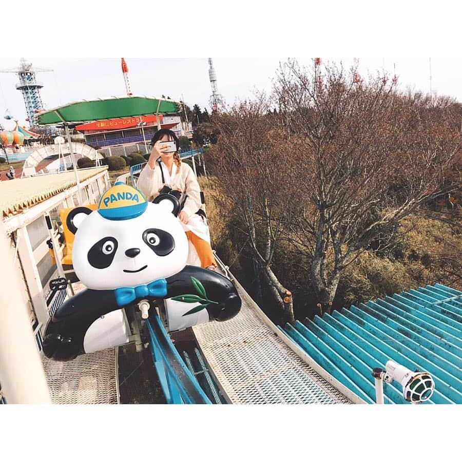 ena..*加藤 恵梨奈さんのインスタグラム写真 - (ena..*加藤 恵梨奈Instagram)「#生駒山上遊園地 . ストーリー載せたらDMよーけ 来てたから記事に✏️ . . 前日にBOOが言った一言で決まった 🎪遊園地🎡҉*\( 'ω' )/*҉ . レトロな雰囲気がめちゃくちゃえー感🤙🏻 乗り物乗り放題のパスでよーけ乗ったしw . 昼過ぎからいって閉園までおったな❤ 15時以降は寒すぎてやばかったけど 夕暮れの景色とか見れて最高やった！！ また行きたい！ 初めていったけどここの遊園地🎡良き🐯◎ ＧＷも違う遊園地連れてってあげよ← 連れてってもらおやなwwﾌﾌ . どっかオススメあれば教えてくださーい . . . #osaka #nara #奈良県 #生駒山上遊園地 #遊園地 #家族 #family #familyday #freemodel #freelancemodel #ママ活 #ママコーデ #mama #mamamoo #mamagirl #インスタグラマー #インフルエンサー #ena_pi」4月17日 9時11分 - e_n_a_p_i