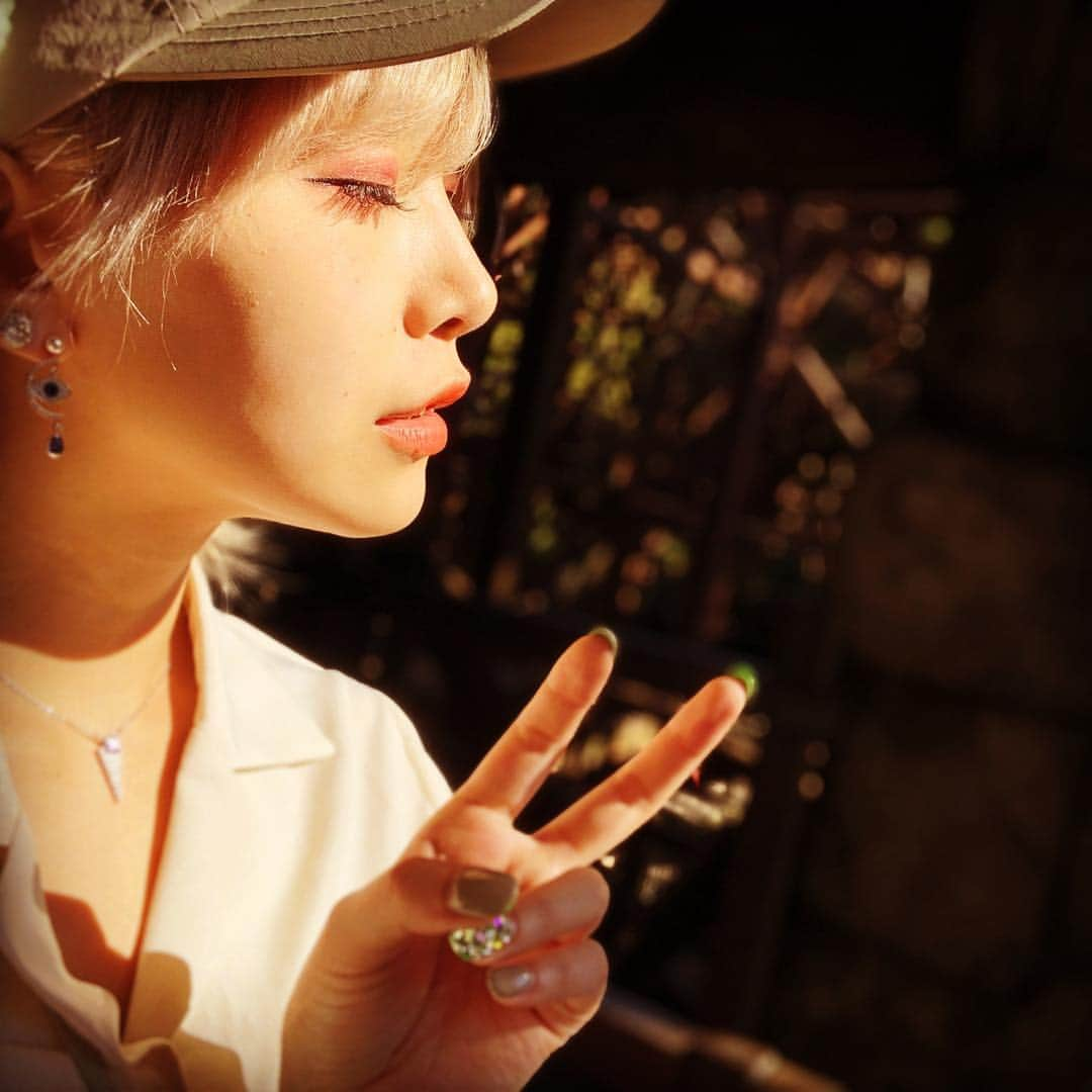 澁谷梓希さんのインスタグラム写真 - (澁谷梓希Instagram)「. . #tds #selfie #portrait #disneysea #japan」4月17日 9時31分 - azk_s811