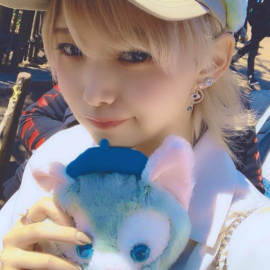 澁谷梓希さんのインスタグラム写真 - (澁谷梓希Instagram)「. . #tds #selfie #portrait #disneysea #japan」4月17日 9時31分 - azk_s811