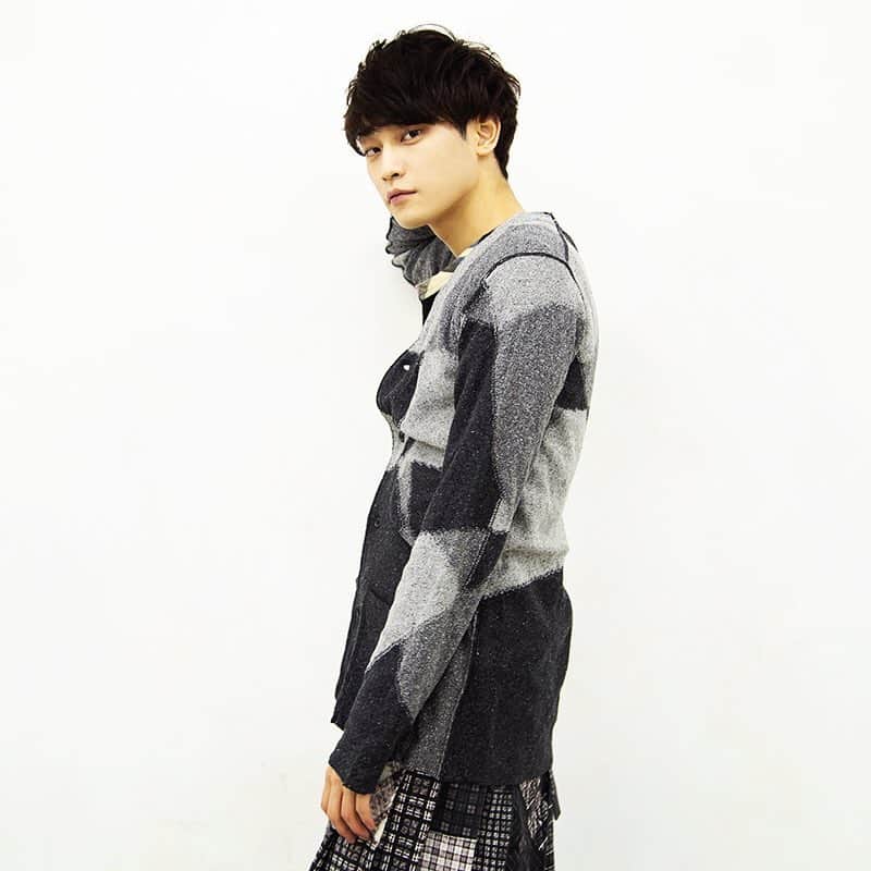 playfulさんのインスタグラム写真 - (playfulInstagram)「★STYLING SITE随時更新中！★ 良かったら覗いてって下さい^ ^ #stylingsite  https://www.playful-dc.com/p_styling/mobile  #playful https://www.playful-dc.com/mobile/  #shooting📷 #modellife #撮影#大阪#古着男子 #yohjiyamamoto#commedesgarcons  #isseymiyake#followｍe #fashion#playful#used#osaka🇯🇵 #instapic#instafollow#instagood#instafashion#ootdfashion #outfit#coordinatescollection #着画倶楽部 #着画くらぶ#photomodel #お洒落さんと繋がりたい #ユーズド#style#cute#photoshooting#photographer」4月17日 11時30分 - playful_dc