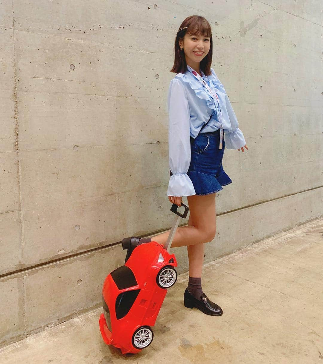 夏江紘実さんのインスタグラム写真 - (夏江紘実Instagram)「・ こないだ納車したトヨタの86🚗❤️ ついGETしちゃった😆😊😆 これスーツケースなんだよ！ ・ ・ ・ ・ #photography #photo #carstagram #carlife #car #instagram #instapic #picstagram #picture」4月17日 11時36分 - kaehiromi