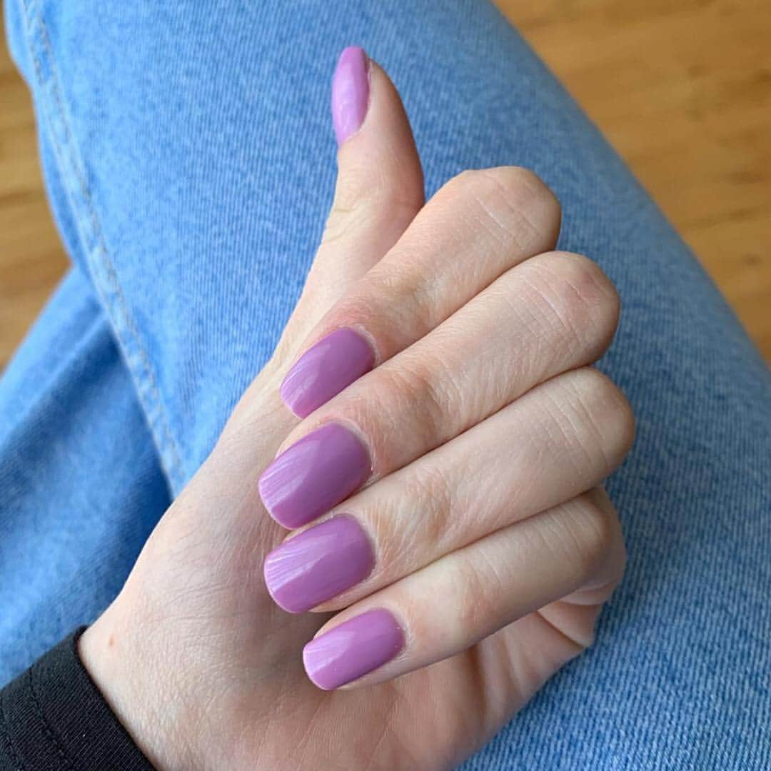 OPIさんのインスタグラム写真 - (OPIInstagram)「Who doesn't love a chic light purple polish?! 💅Achieve this look by using "Do You Lilac It?" 📷@gelcolorbeauty⁣⠀ ⁣⠀ #nailart #nailpolish #manicure #nailswag #notd #nailstagram⁣⠀」4月17日 11時47分 - opi