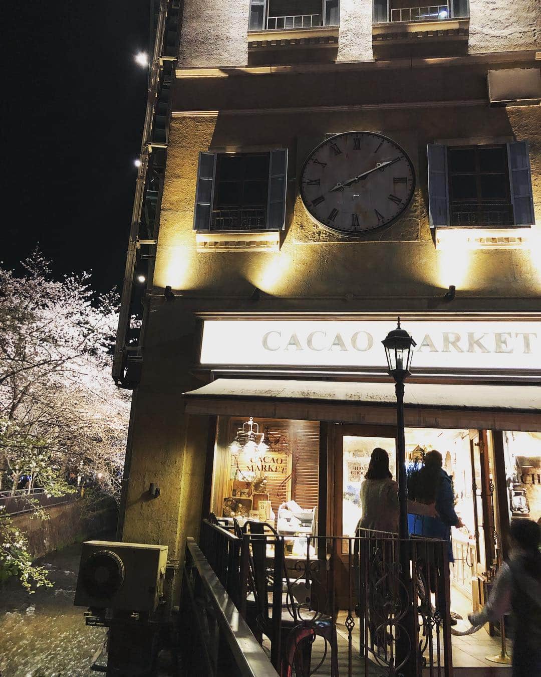 八木早希のグルメインスタ