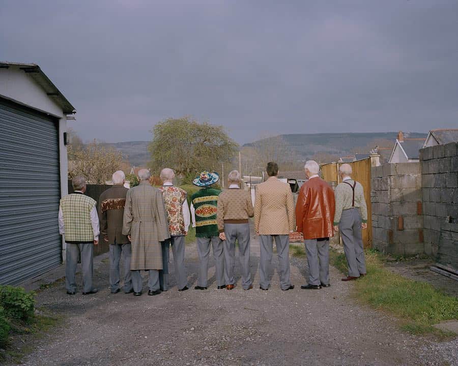 Vogue Italiaさんのインスタグラム写真 - (Vogue ItaliaInstagram)「An interpretation of #GucciSS19 collection by @clementineschneider and @_charlottejames_ featuring five communities from Wales in collaboration with #VogueItalia. Here’s the second one: the Cwmbach Male Choir. Every day we will publish a different community from Wales, stay tuned. We’re not part of only one community: our identity is redefined by a constant intersection of social relations. Discover more via link in bio. Full credits: Photography #ClémentineSchneidermann Styling and Casting director #CharlotteJames Art director @alessiaglaviano Executive producer @sachidanand_markogentile Production company @theboxfilms Hair & Make-up @markfrancomepainter @clmagency using @evohair UK producer #KateEdmunds Today on vogue.it  @gucci #GucciKindred」4月17日 21時34分 - vogueitalia