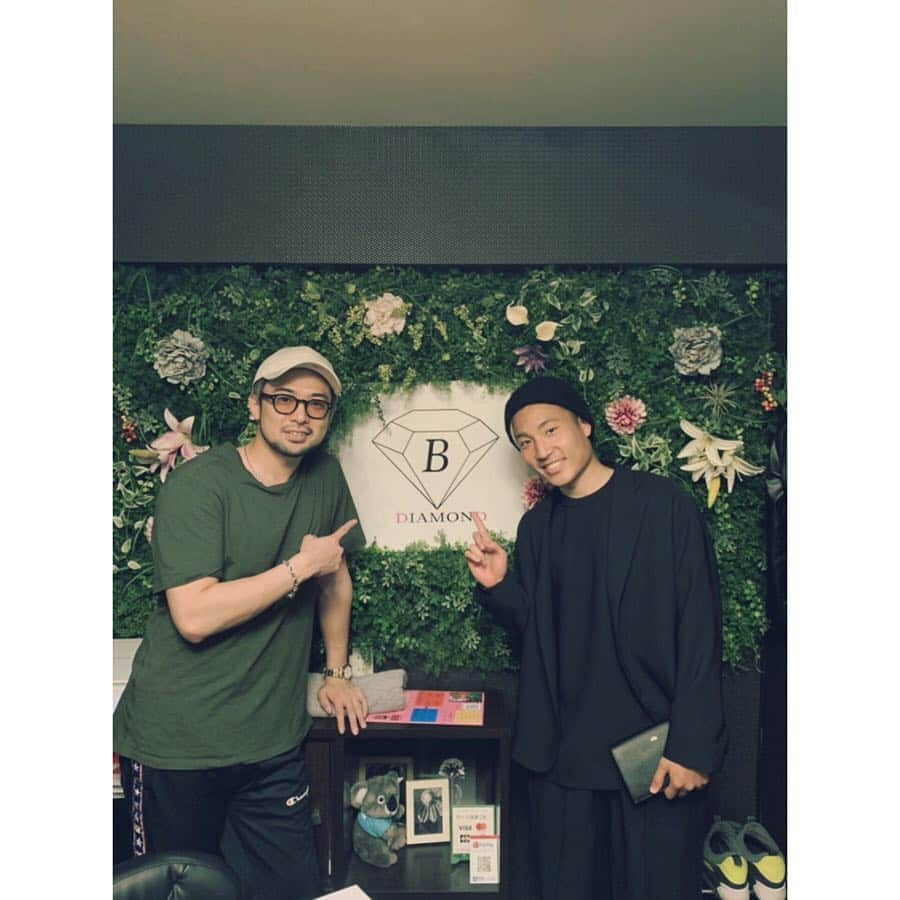 山中亮輔さんのインスタグラム写真 - (山中亮輔Instagram)「@b.diamond.roppongi  月額10,000円で脱毛通い放題の学割始まったみたいです！！ 気になる方ぜひ^ ^  #BDIAMOND #メンズ脱毛」4月17日 21時49分 - yamanaka_ryosuke24