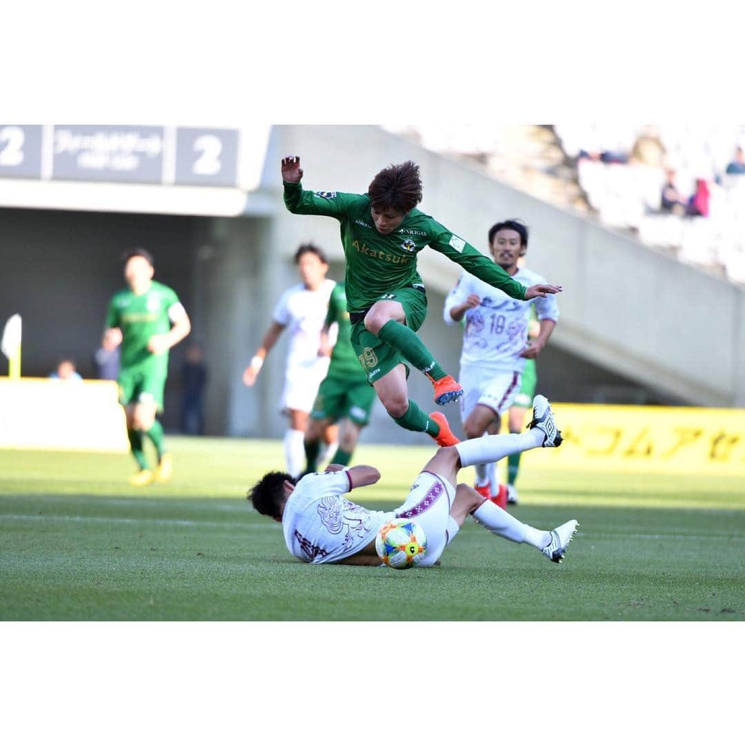 小池純輝さんのインスタグラム写真 - (小池純輝Instagram)「. #jleague #jリーグ #j2 #東京ヴェルディ #tokyoverdy #verdy #verdyfamily #soccer #football⚽ #football #サッカー #フットボール #小池純輝 #19 #⚽️ #fc琉球」4月17日 22時02分 - junki_koike