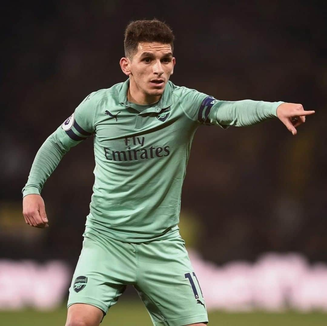 アーセナルFCさんのインスタグラム写真 - (アーセナルFCInstagram)「Winning start to the week. Next up it's the #UEL quarter-final second leg in Italy⁣ ⁣ ⁣ #Arsenal #Torreira #AFC #COYG #Gunners」4月17日 14時45分 - arsenal