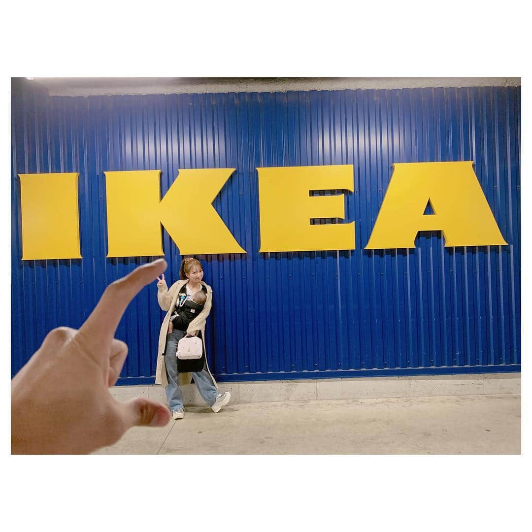 辻希美さんのインスタグラム写真 - (辻希美Instagram)「今日はIKEAへ💛💙💛💙 #ikea  #久しぶり #夏に向けて #バルコニーの準備 #ikea楽しすぎ  #何回来ても大興奮 #大好き #lunchもIKEAにて #美味しい #帰りに #ヨーグルトアイス #大満足 #😘💕」4月17日 15時35分 - tsujinozomi_official