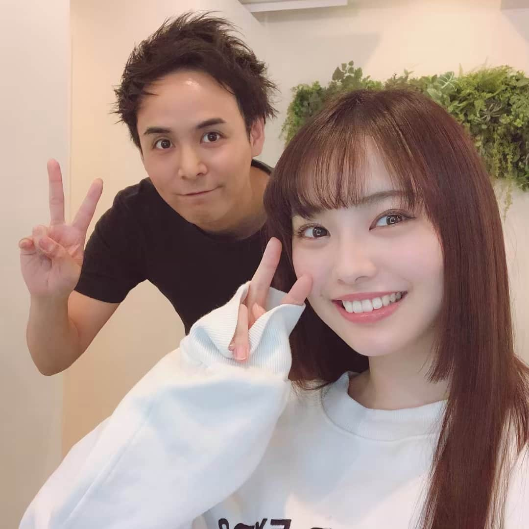 藤本結衣さんのインスタグラム写真 - (藤本結衣Instagram)「矢吹さんのご紹介で髪の毛サラサラにしていただきました！ずっと触っていたくなるような超綺麗な髪の毛になりました、、天野さんもありがとうございます、、！ #ミネコラ」4月17日 16時01分 - yui__fujimoto