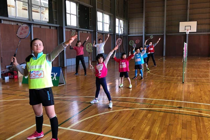 前田美順さんのインスタグラム写真 - (前田美順Instagram)「3月26.27日、「いこーよ スポーツ合宿in山中湖」にコーチとして参加してきました！ 10種類のスポーツの中からバドミントンを選んでくれた子供たちと一緒に楽しい時間を過ごすことができました。 子供たち、関係者の皆様、ありがとうございました！！ ・ ・ #いこーよ #スポーツ合宿  #やってみたいを実現  #バドミントン #badminton #yonex」4月17日 16時20分 - miyukimaeda_badminton