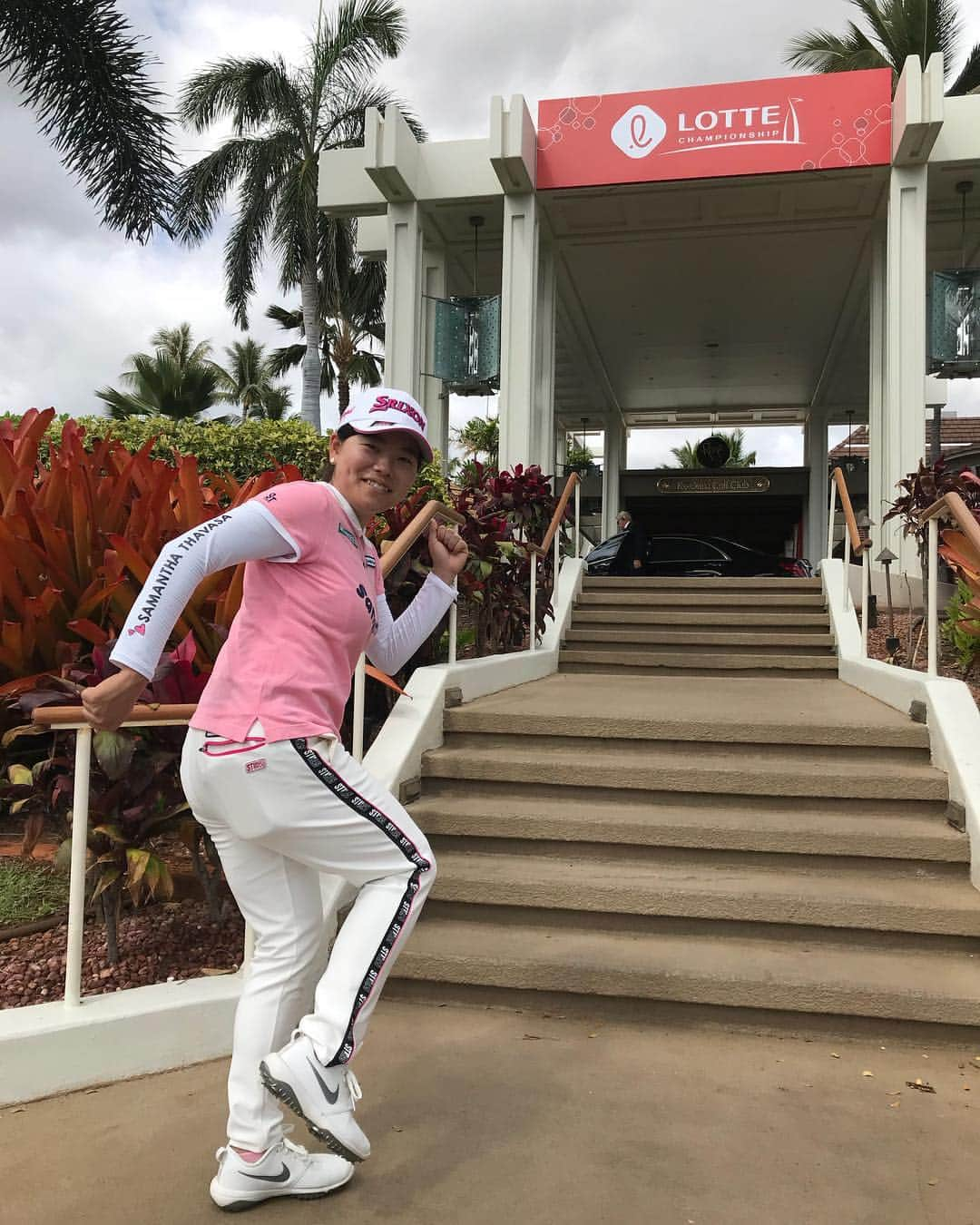 勝みなみさんのインスタグラム写真 - (勝みなみInstagram)「The 2019 LOTTE Championship  明日から開幕します⛳️‼️笑顔で楽しく頑張ります😊 #practice#round  #hawaii#koolina#golf#club#lotte#championship#ハワイ#コオリナ#ゴルフ#クラブ#sports#athlete#usa#lpga」4月17日 16時26分 - minami_katsu