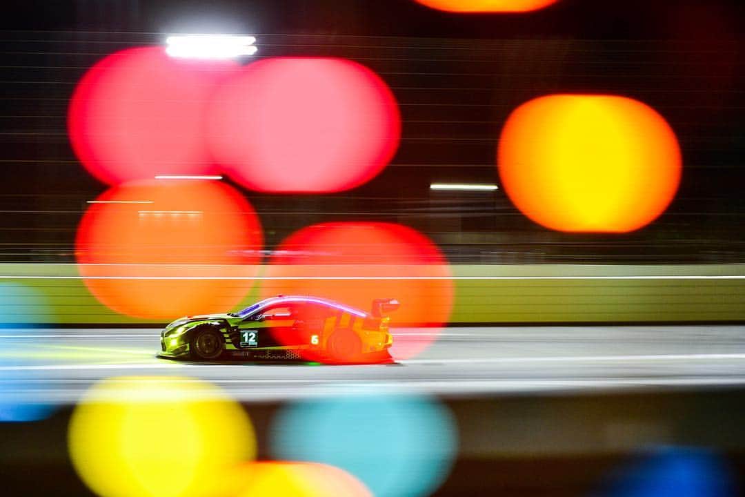 のインスタグラム：「【LEXUSが挑んだ世界三大24時間レースを“体験”】 ル・マン(フランス)、スパ・フランコルシャン(ベルギー)と並ぶ、世界三大24時間レースの一つ「デイトナ24時間レース(アメリカ)」に、LEXUS RC F GT3が参戦。  アメリカン・モーターレーシングの象徴ともいえる、全長4kmにも及ぶオーバルサーキットでの超高速レースの模様と、“スポッター”や“世界的ウォッチブランドとモータースポーツの関係”など、アメリカン・モーターカルチャーの数々をご紹介いたします。  #レクサス #レクサスLC #レクサスRCFGT3 #モータースポーツ #フランス #ベルギー #デイトナ #アメリカ #Lexus #LexusLC #LexusRCFGT3 #LEXUS_F #LexusRC #Lexusjapan #Lexusjp #MOTORSPORT #ExperienceAmazing #daytonainternationalspeedway」