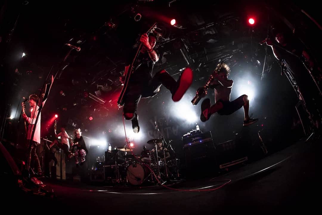 のインスタグラム：「4/14(日) 広島CLUB QUATTRO "Life In The Sun TOUR"  photo by @hayachinphoto」