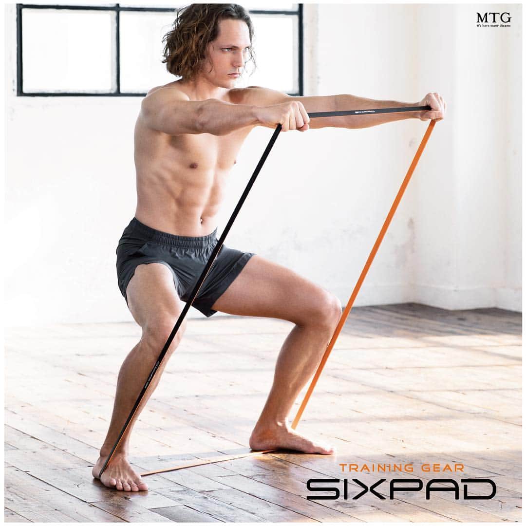 SIXPADさんのインスタグラム写真 - (SIXPADInstagram)「【SIXPAD Training Band】  自分が鍛えたい部位や、ターゲットに設定した部位を集中的にエクササイズしてみてはいかがですか？ゴムの反発を利用して、手軽で効果的な筋肉トレーニングをサポート。さまざまなトレーニングに応用しやすい、取っ手のないシンプルな形状でいつでもどこでも使用できます。  #SIXPAD #シックスパッド #muscle #exercise #training #トレーニング #筋肉 #筋肉トレーニング #筋トレ #筋トレ女子 #筋トレ男子 #筋トレ部 #腹筋 #腹筋女子 #腹筋トレーニング #workout #体幹 #ストレッチ #stretch #fitness #フィットネス #セルフストレッチ #肩甲骨 #インナーマッスル #インテリア #トレーニングツール #どこでもトレーニング」4月17日 18時17分 - sixpad_official