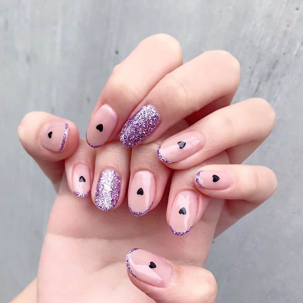 のインスタグラム：「New nails💅 パープルネイル可愛い💜 お店は明治神宮前からすぐのfunction nails📍 表参道ゴンチャのすぐ近く❤︎ @okina_nail さんありがとうございました☺️ #ジェルネイル #フレンチネイル #パープルネイル #ネイル #ネイルデザイン #ハートネイル #functionnails」