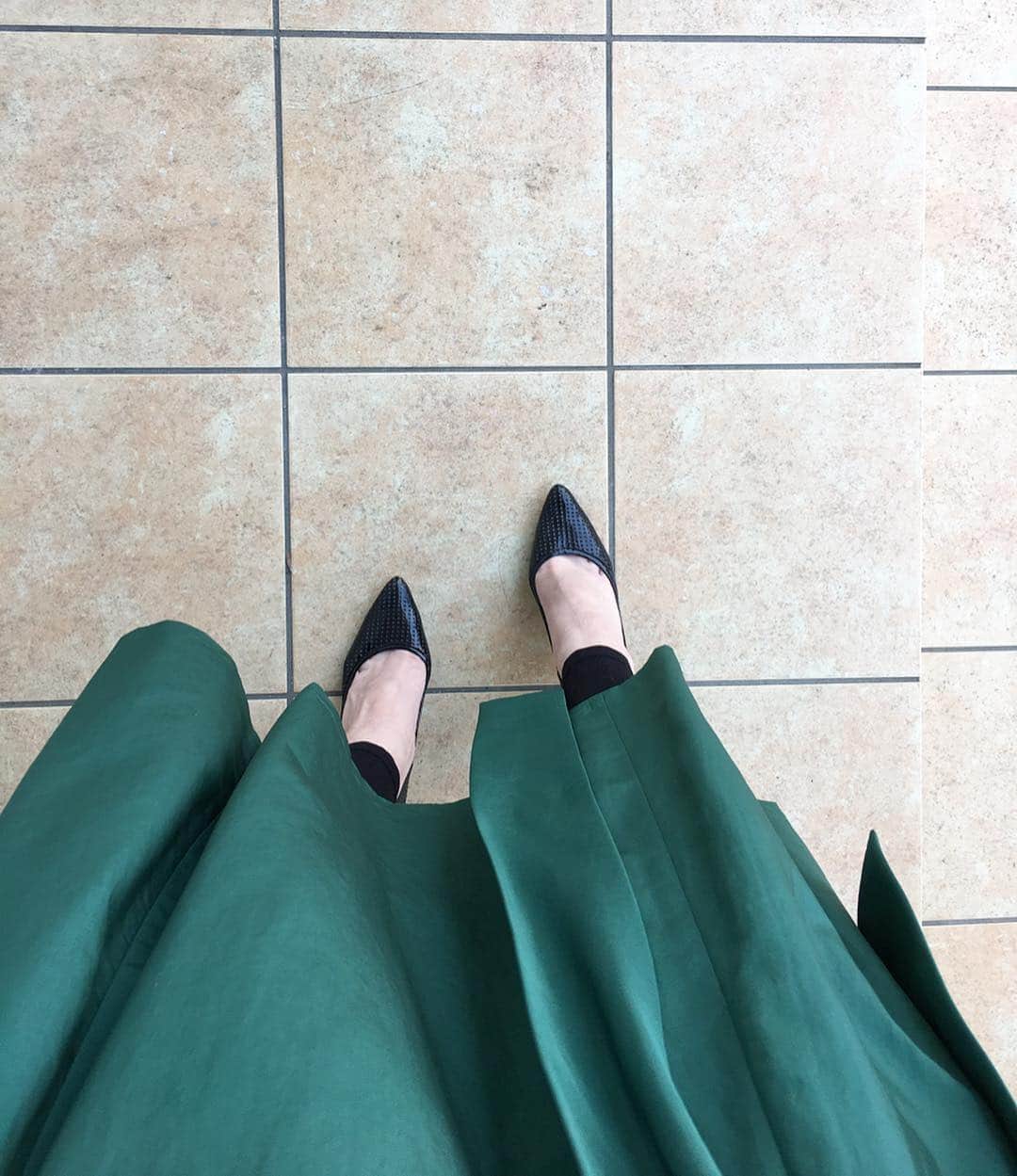 *yoko*さんのインスタグラム写真 - (*yoko*Instagram)「* ◇2019.4.17 wed. ・ 年長さんになって、すっかりお姉さんやなぁ。 だんだん暖かくなってきて夏物欲してます。 自分のも心乃のもグリーン大好き💚 👗ティアードワンピース @babychu2014　#littlestbystcloset ・ @professionalslendermake_083  やっぱこれお気に入りすぎる♡ ・ #5歳#5歳3ヶ月#babychu#キッズコーデ#キッズファッション」4月17日 21時16分 - yococono