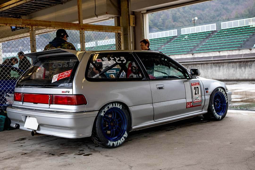 mistbahnさんのインスタグラム写真 - (mistbahnInstagram)「_ CAR SHOP PANTHER Honda EF9 CIVIC SiR _ _ Shot on 20-Jan 2019 "CTAC(Central Time Attack Challenge)" at Central Circuit (Hyogo, Japan) owner: @kiyo_ek9 ( 「噂のキヨトウ」さん ) photo: @mistbahn _ _ JP) 2019年01月20日、セントラルサーキットで開催されたCTAC(セントラル・タイムアタック・チャレンジ)で撮影。 _ _ #ctac #centralcircuit #セントラルサーキット #honda #civic #hondacivic #ホンダシビック #シビック #ef9 #ef #efcivic #hondacivicsir #carshoppanther #カーショップパンター #bseries #b18 #b18c #osakajdm #kanjo #kanjostyle #kanjoracer #kanjozoku #trackcar #trackspec #trackstance #timeattack #timeattackjapan #tuningcartimeattack #oldskoolhonda_」4月18日 6時55分 - mistbahn