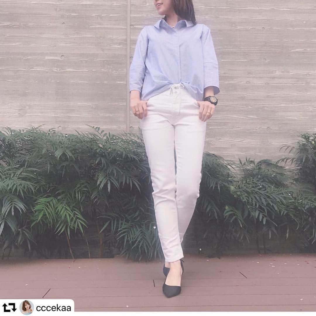 のインスタグラム：「﻿ オフィシャルEDIST. Remiさん @cccekaa  の素敵なコーディネートをRepost!!✨☺︎✨﻿ ﻿ ﻿ Cセット2wayストライプブラウスご着用です✨﻿ ★webストア対象﻿ ﻿ ﻿ ﻿ ﻿ ﻿ ﻿ ﻿ ﻿ ﻿ #エディストクローゼット  #着回し  #コーデセットレンタル  #ファッションレンタル #洋服レンタル  #mamafashion #mamacode #ママファッション #ママコーデ  #オフィスコーデ #通勤コーデ  #通勤服  #お仕事コーデ #オフィスカジュアル #高見えコーデ #体型カバー #スタイルアップ #おしゃれさんと繋がりたい #OLコーデ #エディストクローゼット セット #コーデセットレンタル  #followforfollowback #f4f #フォロバ #相互フォロー  #相互」