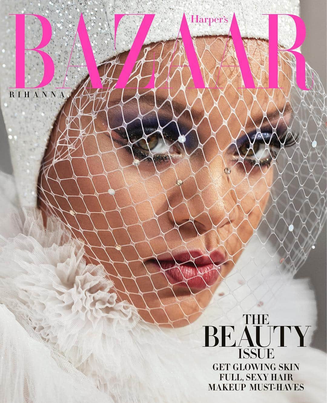 Harper's BAZAARさんのインスタグラム写真 - (Harper's BAZAARInstagram)「Another look at our May 2019 issue with #Rihanna.  Photography by @dennisleupold  Styling by @menamorado  Hair by @yusefhairnyc  Makeup by @isamayaffrench」4月18日 7時30分 - harpersbazaarus
