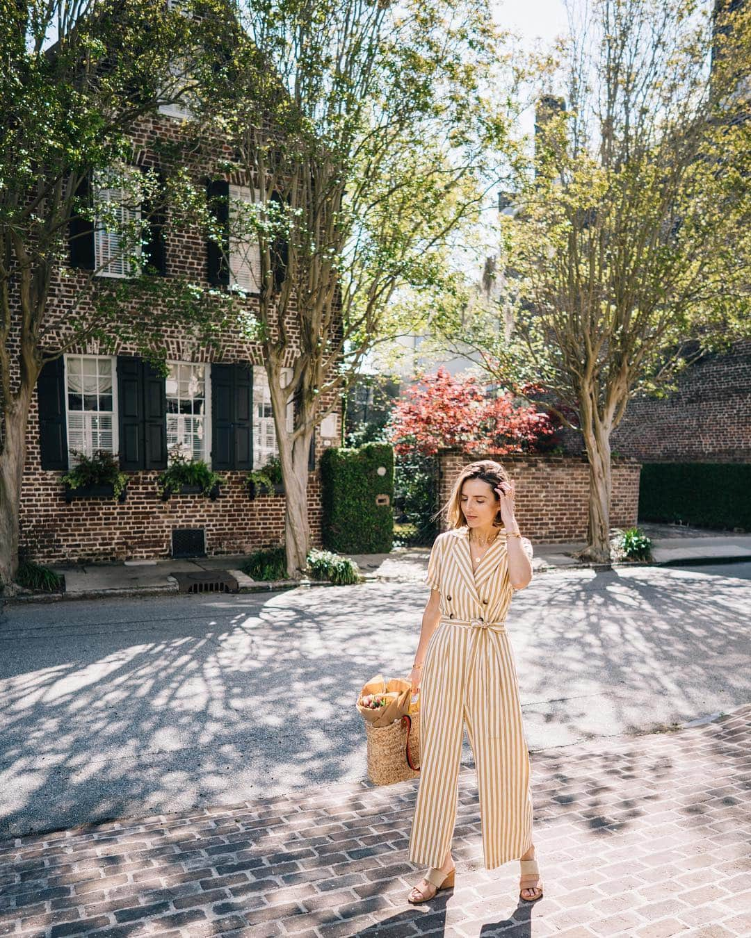 Anthropologieさんのインスタグラム写真 - (AnthropologieInstagram)「How we do Southern charm 📸 @jessannkirby (link in profile to shop)」4月18日 8時06分 - anthropologie