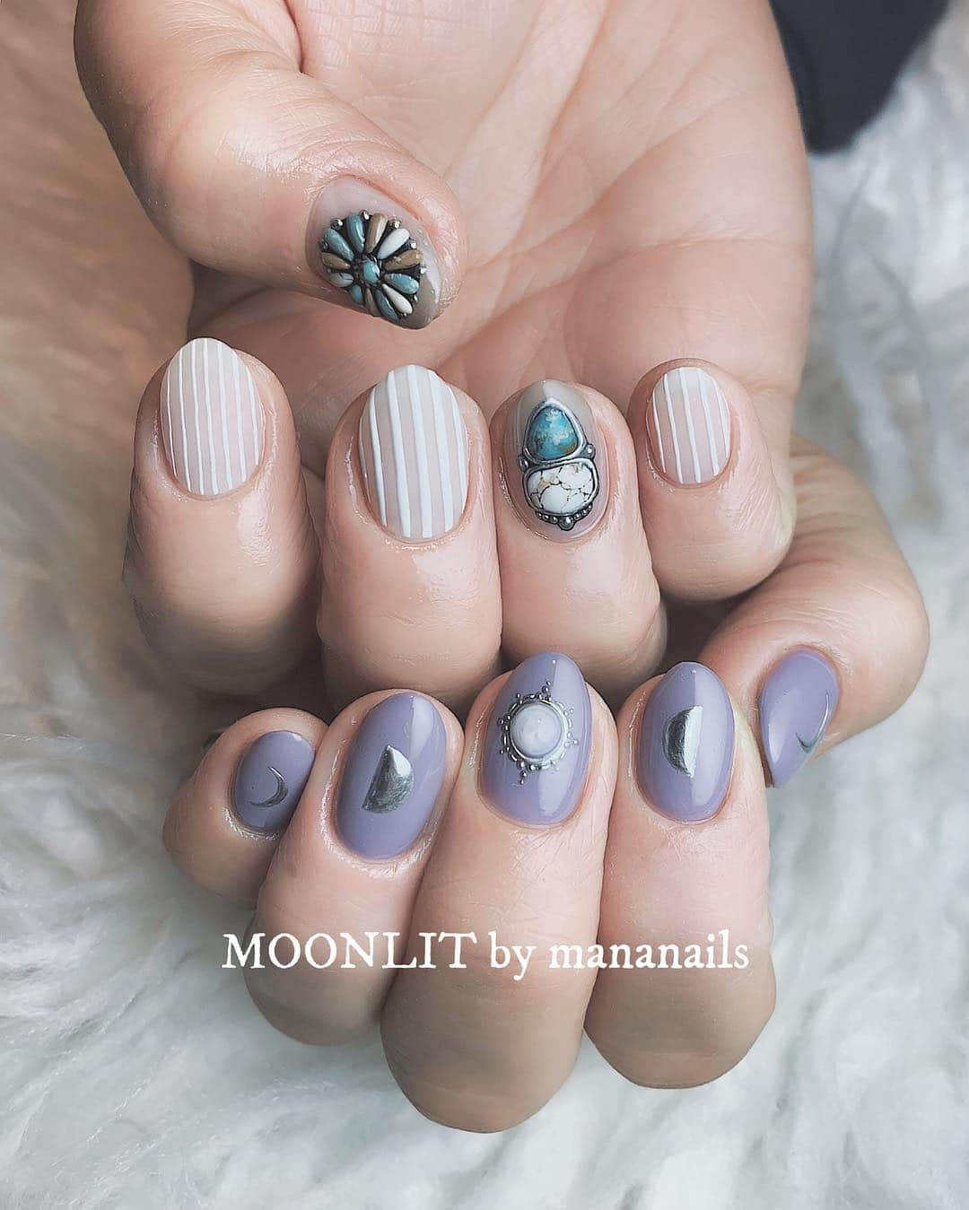 mananailsさんのインスタグラム写真 - (mananailsInstagram)「🌙 × jewelry art ㅤ ☾120min design」4月18日 8時01分 - mananails